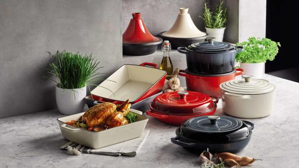 ۲۱ ویژگی ظروف چدن رنگی تمیز