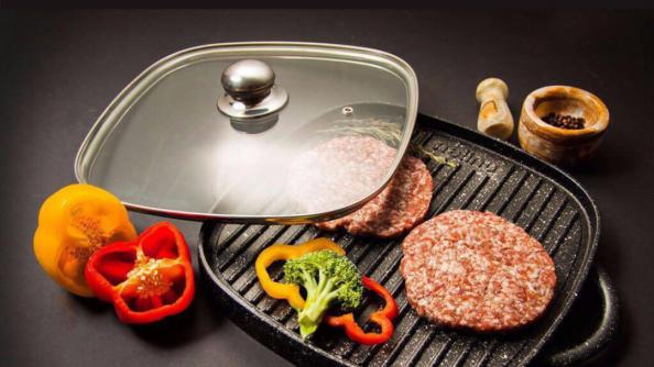 کاربرد انواع تابه چدنی درب دار دو طرفه